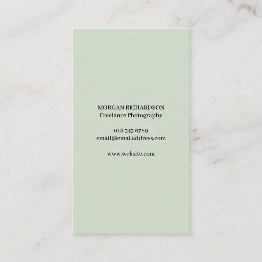 Grote Initialen Sage Green Typografie Visitekaartje (Achterkant)
