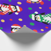 Grote kerstpinguïns Kind Paars Cadeaupapier (Hoek)