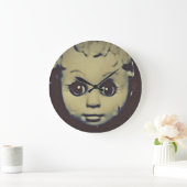 grote klok met gehakte pop (Huis)