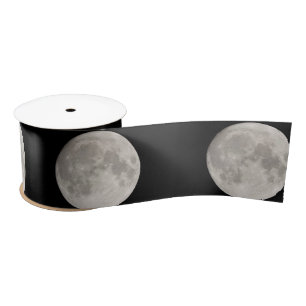 Grote maan in de zwarte hemel satijnen lint