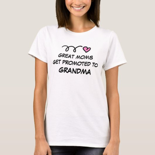 GROTE MOMS WORDEN BEVORDERD TOT GRANDMA t shirt (Voorkant)