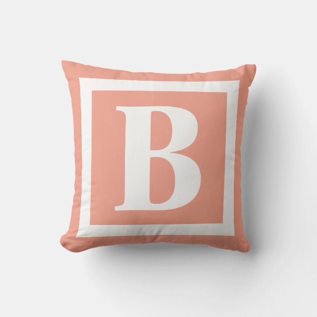 Grote Monogram Letter Koraal Perzik Maatwerk Buitenkussen (Voorkant)