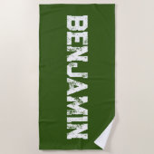 Grote naam in het wit op donkergroene Emerald Strandlaken (Voorkant)