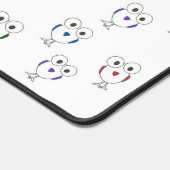 Grote ogen vogels wit bureaumat (Hoek)