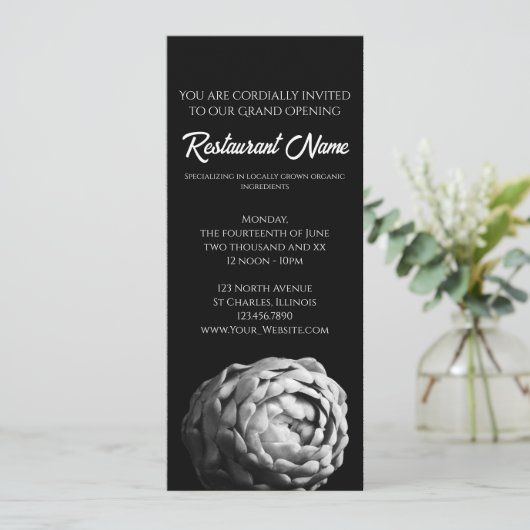 Grote opening van het restaurant van Black and Whi Kaart (Staand voorkant)