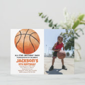 Grote Oranje Basketball Birthday Uitnodigingen fot (Staand voorkant)