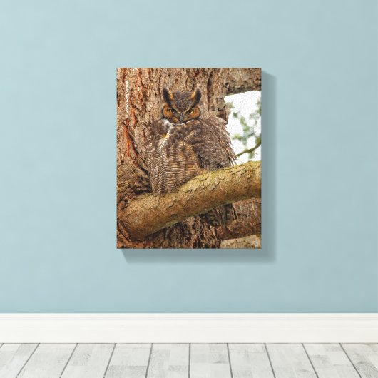 Grote paarden in de Douglas Fir Canvas Afdruk (Insitu (Houten vloer))