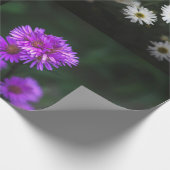 Grote paarse en witte bloementuin cadeaupapier (Hoek)