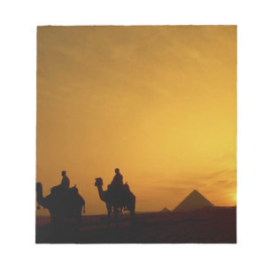 Grote Piramides van Gizeh, Egypte bij zonsondergan Notitieblok