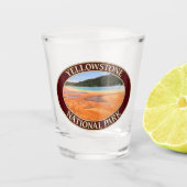 Grote Prismatische Lente in Yellowstone National P Shot Glas (Voorkant)