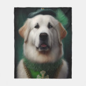 Grote Pyreneeën Dog in St. Patrick's Day Dress Fleece Deken (Voorkant)