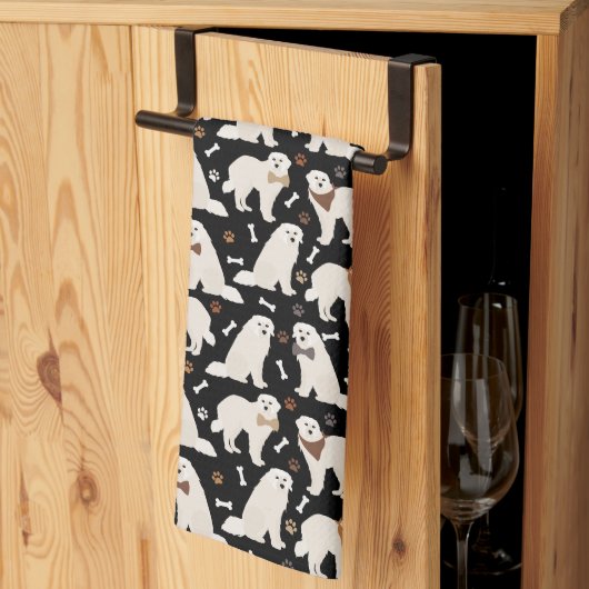 Grote Pyreneeën en Botten keukenhanddoeken (Derde Gevouwen)