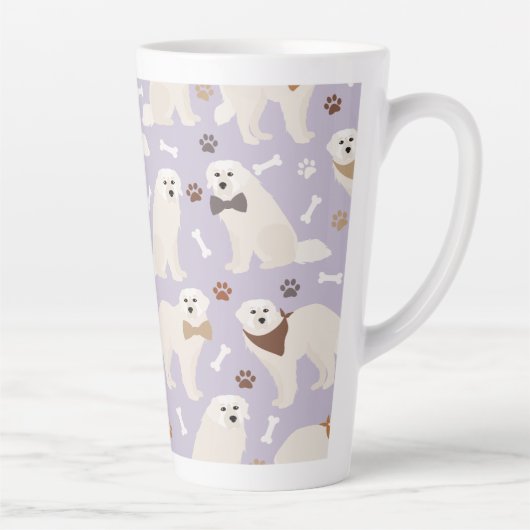 Grote Pyreneeën en Botten Latte Mok (Rechts)