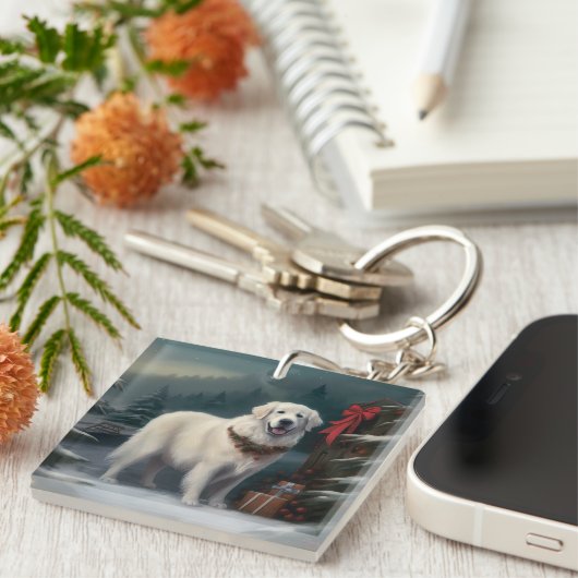 Grote Pyreneeën Hond in Sneeuw Kerstmis Sleutelhanger (Voorkant Rechts)