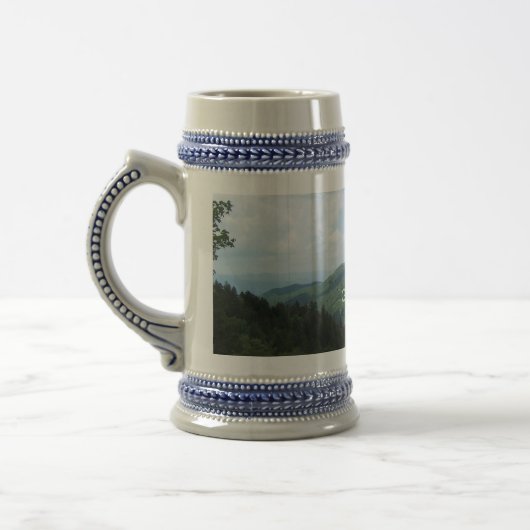 Grote rokergebergte bierpul (Links)