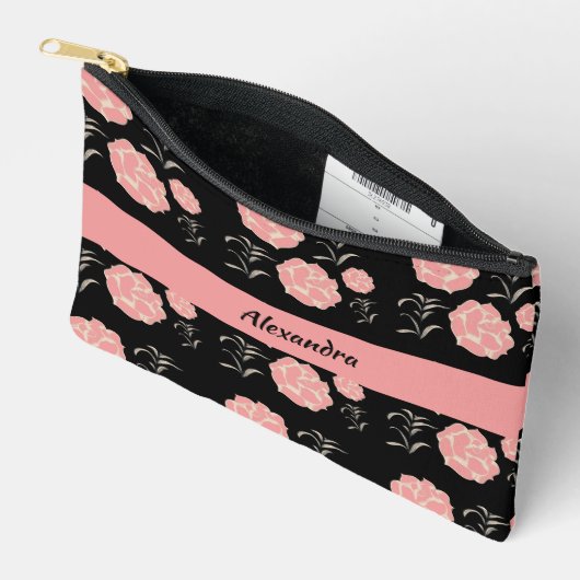  grote roze rozen met bladeren op zwart etui (Open)