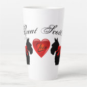 "Grote Schot !",Schotse Terrier/rode liefdeshart Latte Mok (Voorkant)