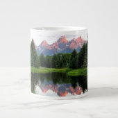 Grote Teton reflecteert over de Beaver-obligatie Grote Koffiekop (Voorkant)