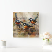 Grote tipmuizenvogel op de tussenruimte geschilder vierkante klok (Huis)