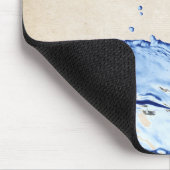 grote vis die uit het water springt muismat (Hoek)