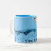 grote vis die uit het water springt tweekleurige koffiemok (Voorkant links)