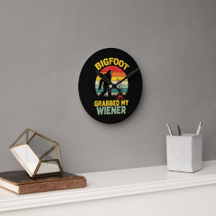 Grote Voet Greep Mijn Wiener Grappige Sasquatch Ronde Klok