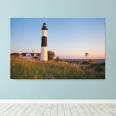 Grote vuurtoren op het meer canvas afdruk (Insitu (Houten vloer))