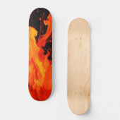 Grote Vuurvlam Abstracte Kunst op Zwart Persoonlijk Skateboard (Voorkant)