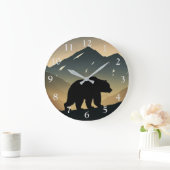 Grote wandklok in het Beer buiten (Huis)