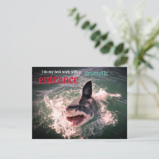 Grote witte haai doorbreken feestdagenkaart (Staand voorkant)