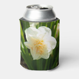 Grote witte narcissen op een lentedag blikjeskoeler