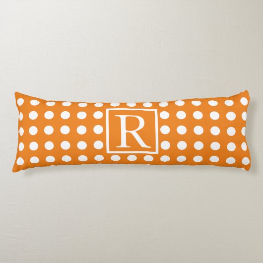 Grote Witte Polka Dots Oranje Monogram Initialen S Lichaamskussen (Voorkant)