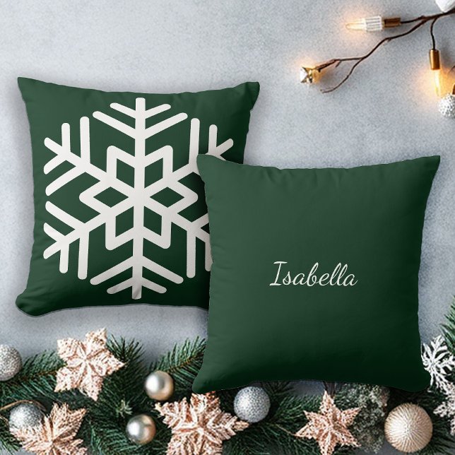 Grote Witte Sneeuwvlok op Bosgroen Monogram Kussen (Creator heeft geüpload)