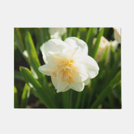 Grote witte vlekken op een lentedag deurmat