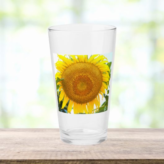 Grote zonnebloemen glas