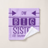 Grote zus initialen est. maand jaar paarse washandje (Wasdoekje)