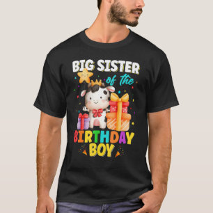 Grote zus van de jarige jongen koe boerderij diere t-shirt