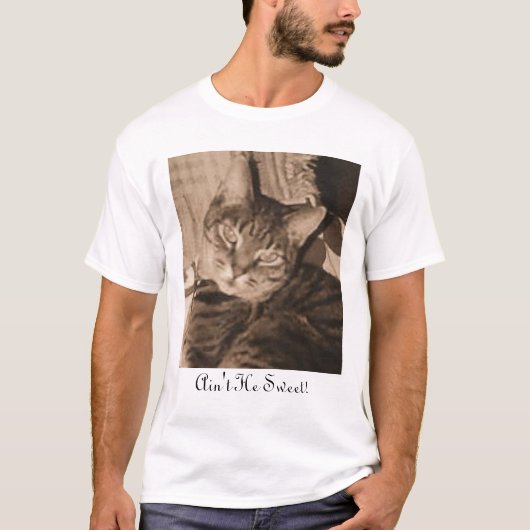 Groter T-shirt, hij zweet niet! T-shirt (Voorkant)