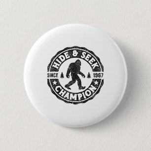 Grotevoet Verstoppertje Kampioen Grappige Sasquatc Ronde Button 5,7 Cm
