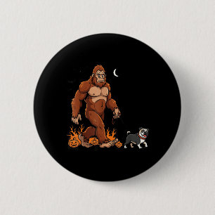 Grotevoet wandelende Pug Halloween hond Sasquatch Ronde Button 5,7 Cm