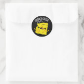Grou-cheese Funny Cheese Pun Dark BG Ronde Sticker (Tas)