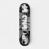 GROUND UP Zwart & Wit Skateboard Deck (Voorkant)