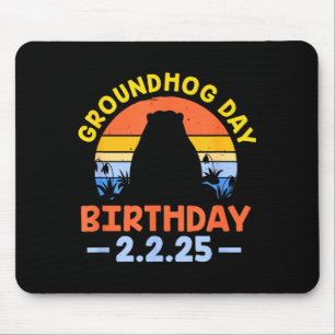 Groundhog Day Verjaardag 2.2.25 Retro Muismat