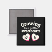 Growing Two Little Sweethearts Valentines Pregnanc Magneet (Voorkant / Achterkant)