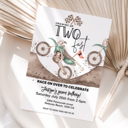 Growing up TWO FAST Dirt Bike 2nd birthday invite Kaart