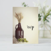 Growler, Hop en Wheat Brewery Wedding RSVP Kaartje (Staand voorkant)