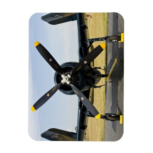 Grumman F8F Bearcat Navy Carrier Fighter op The th Magneet (Verticaal)