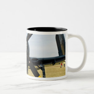 Grumman F8F Bearcat Navy Carrier Fighter op The th Tweekleurige Koffiemok