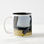 Grumman F8F Bearcat Navy Carrier Fighter op The th Tweekleurige Koffiemok (Links)