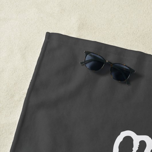 Grumpa | Funny Grumpy Grandpa in zwart-wit Strandlaken (In situ)